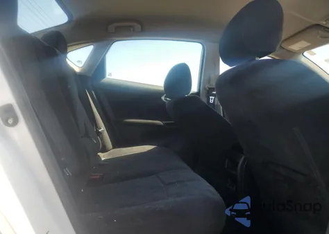 2013 Nissan Sentra S z USA, uszkodzony, nr VIN 3N1AB7AP7DL625672